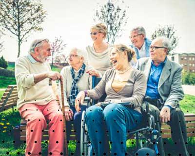 آسایشگاه سالمندان با قیمت مناسب، توجه ویژه‌ای به انواع نیازهای سالمندان از جمله مراقبت‌های پزشکی، فعالیت‌های اجتماعی و رفاهی، و ایجاد محیطی دلپذیر برای آنها می‌پردازد.