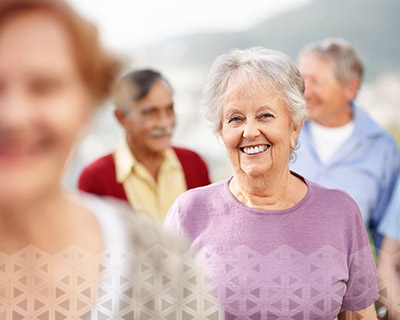 برای داشتن یک دوران سالمندی بهتر، مهم است به تناسب فیزیکی و روحی خود توجه کنید و سبک زندگی سالم را در دوران جوانی اغلب شروع کنید.