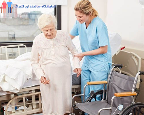 همراه بیمار در بیمارستان مسئولیت پذیر و دلسوز است