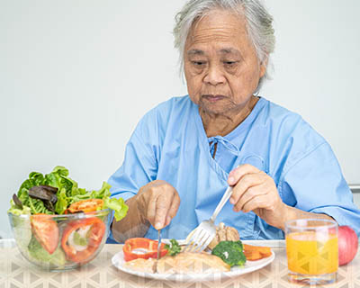 افزایش اشتها در سالمندان می‌تواند بهبود کمبود تغذیه، تقویت عمومی و افزایش سلامتی را به ارمغان آورده و سبب افزایش کیفیت زندگی آنان شود.